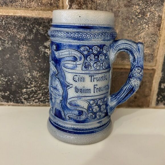 Collectible German Beer Stein Mug. In good preowned condition. - Picture 2 of 6